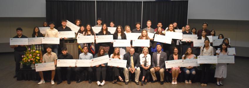 Group photo of 2023 Adams County Scholarship Fund winners